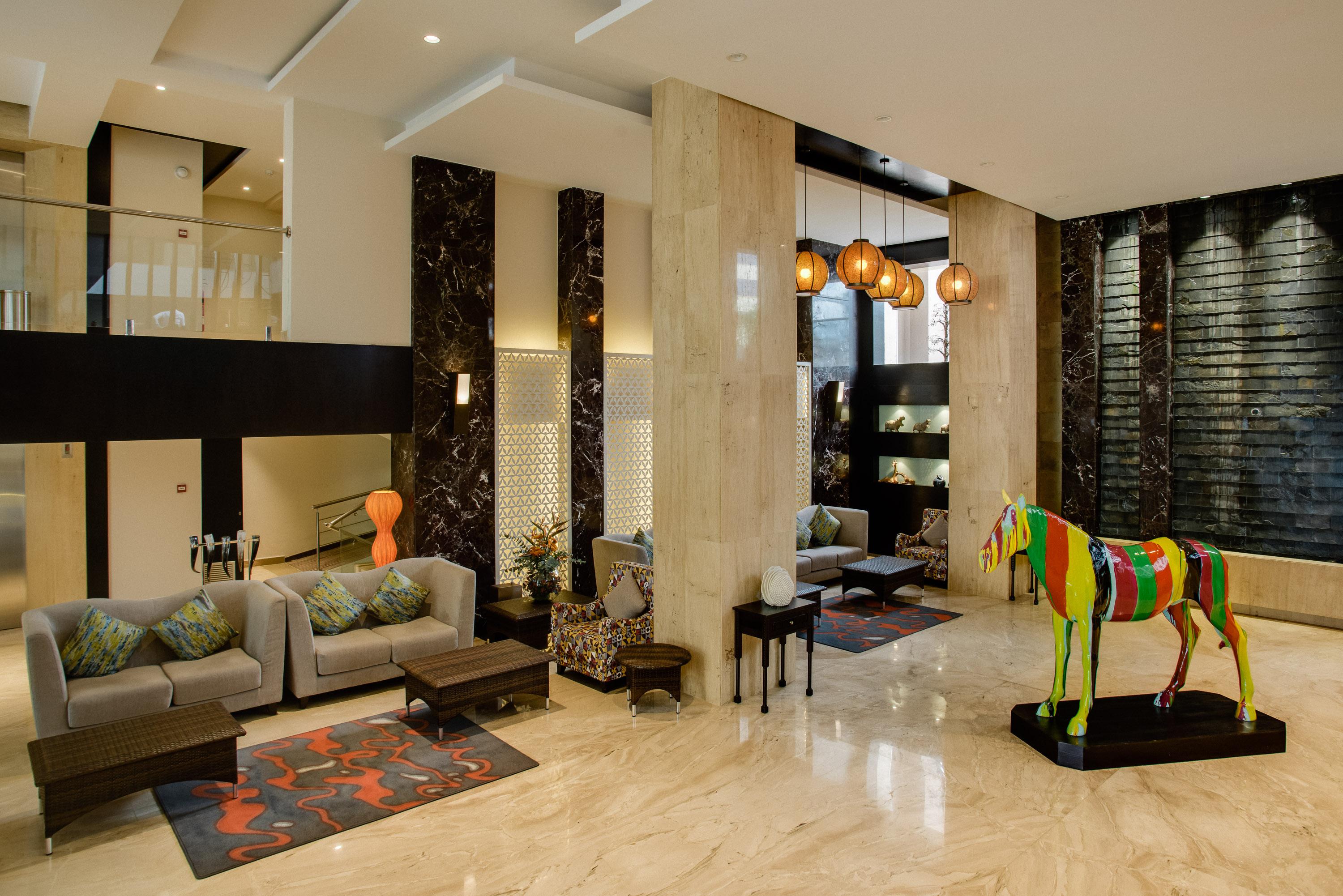 The Concord Hotel & Suites Найробі Екстер'єр фото The lobby of the hotel