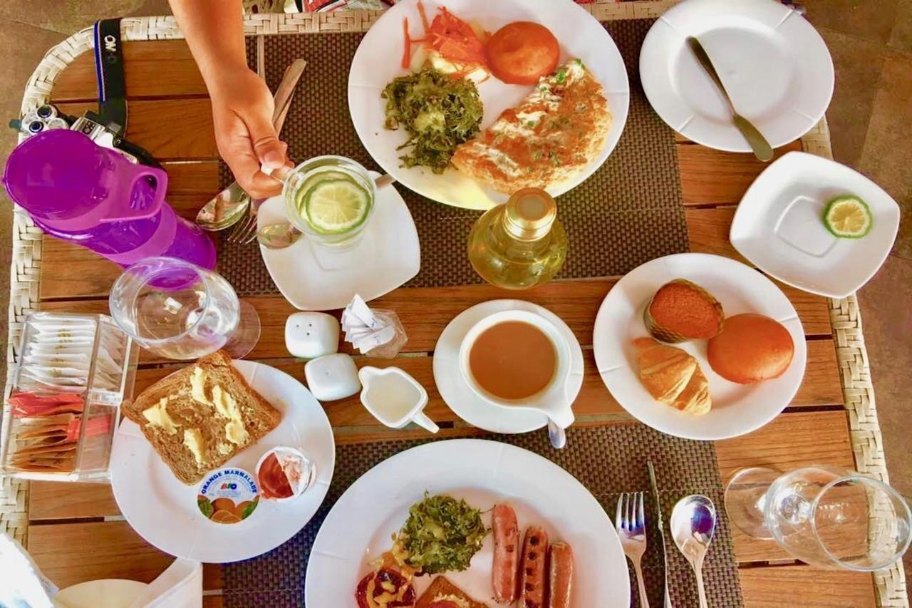 The Concord Hotel & Suites Найробі Екстер'єр фото A typical breakfast at the hotel